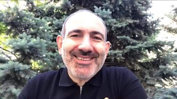 Էսօր ինքը փառքի մեջ է, իսկ ժողովուրդը՝ աղքատության